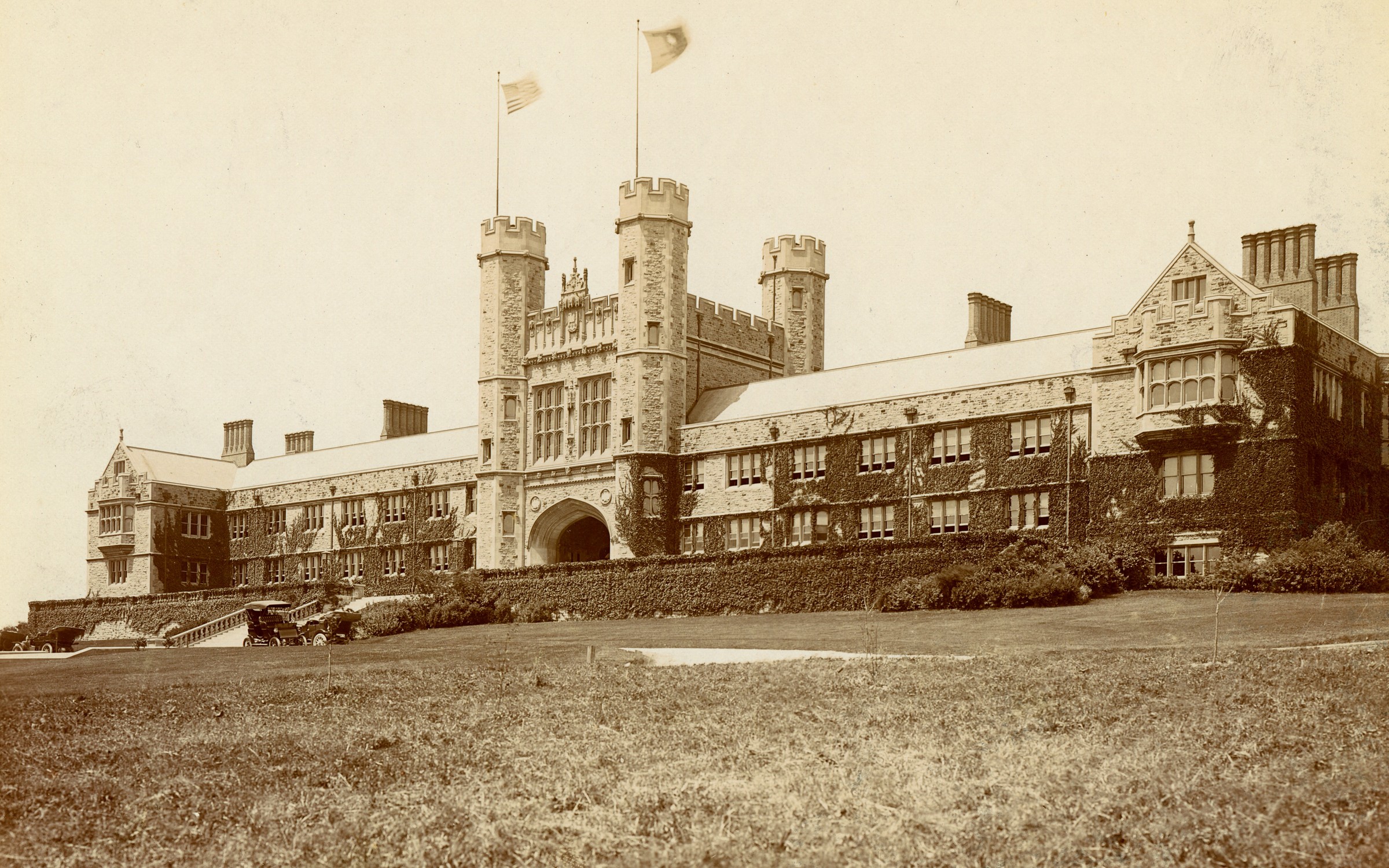 Washington University in St. Louis Campus